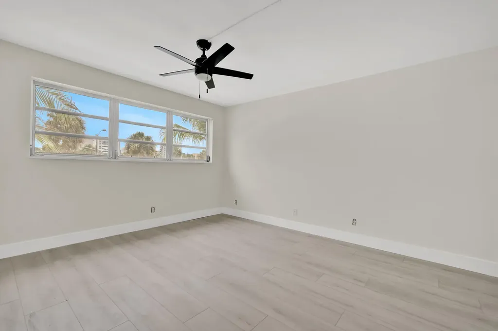 3201 NE 8th Street Pompano Beach FL 33062
