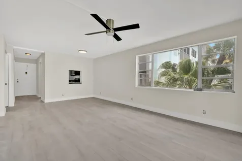 3201 NE 8th Street Pompano Beach FL 33062