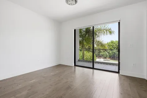 16570 Sunset Way Weston FL 33326