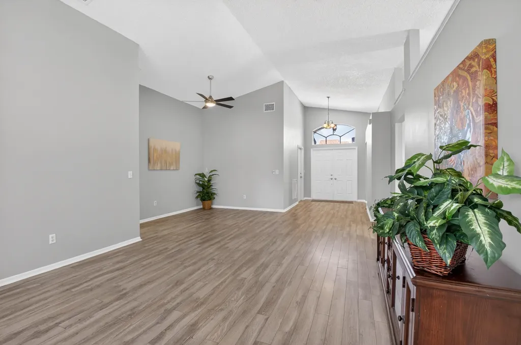9628 Tavernier Drive Boca Raton FL 33496