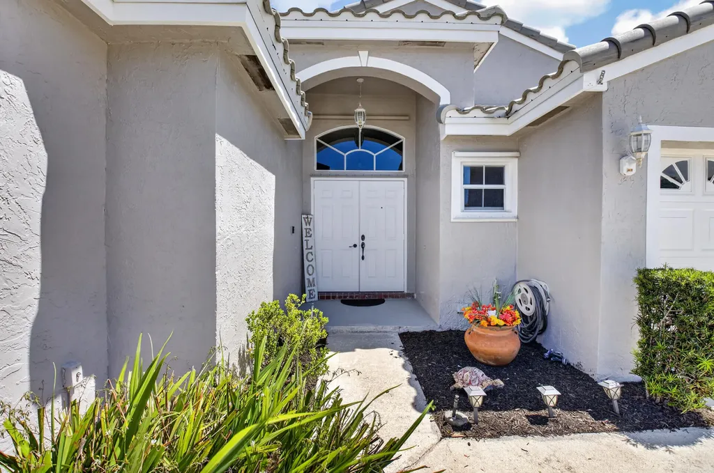 9628 Tavernier Drive Boca Raton FL 33496