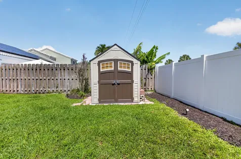 9628 Tavernier Drive Boca Raton FL 33496