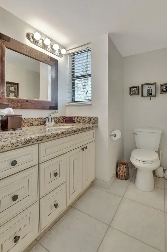 5901 Camino Del Sol Boca Raton FL 33433
