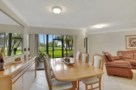 5901 Camino Del Sol Boca Raton FL 33433