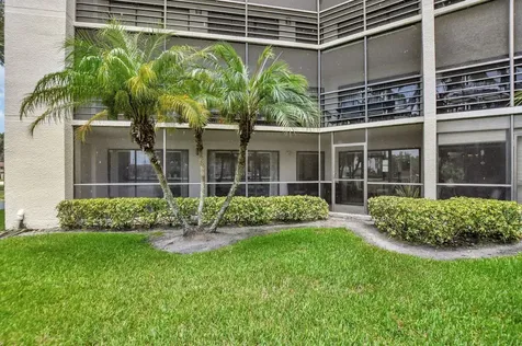 5901 Camino Del Sol Boca Raton FL 33433