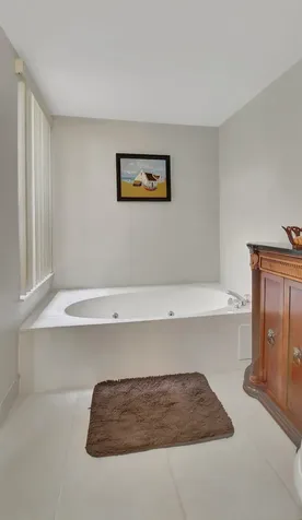 5901 Camino Del Sol Boca Raton FL 33433