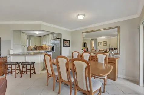 5901 Camino Del Sol Boca Raton FL 33433