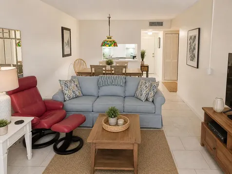2841 Somerset Drive Lauderdale Lakes FL 33311