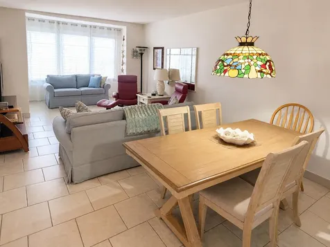 2841 Somerset Drive Lauderdale Lakes FL 33311
