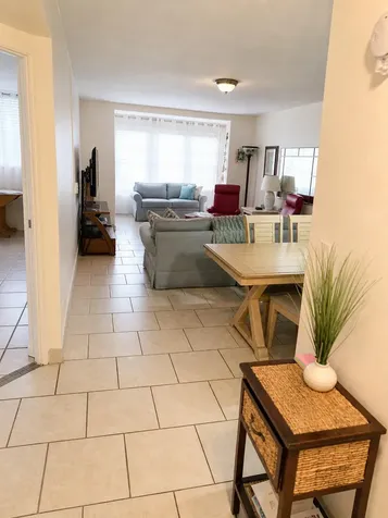 2841 Somerset Drive Lauderdale Lakes FL 33311