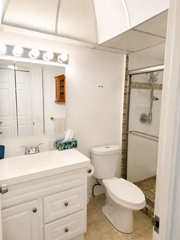 2841 Somerset Drive Lauderdale Lakes FL 33311