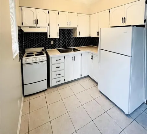 47 SE 13th Street Dania Beach FL 33004