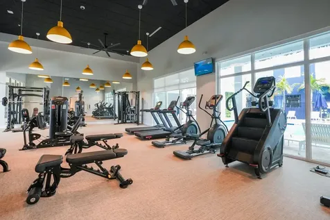 1621 S Dixie Highway Pompano Beach FL 33060