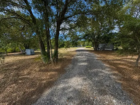 825 S Verda Street Clewiston FL 33440