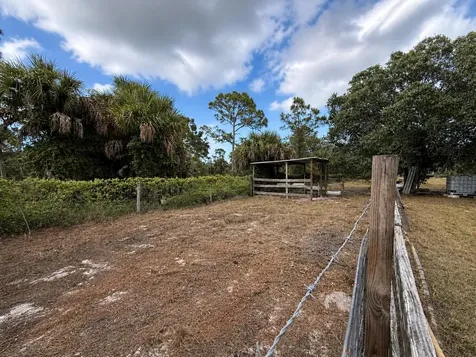 825 S Verda Street Clewiston FL 33440