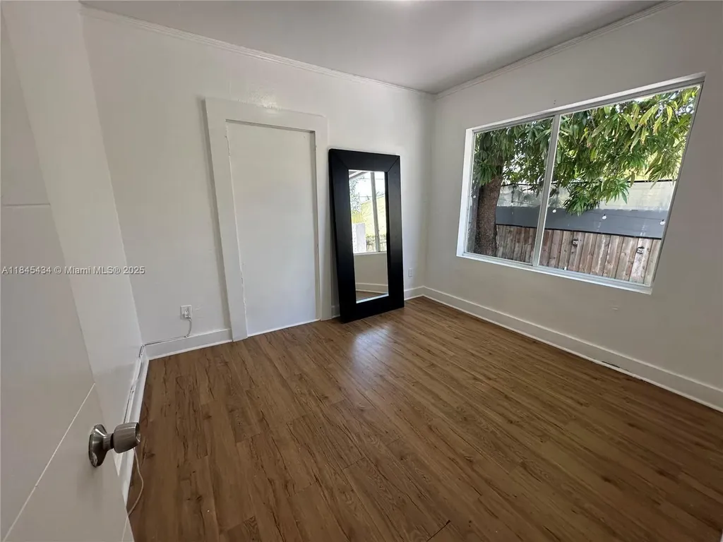 267 NW 33rd Street Miami FL 33127
