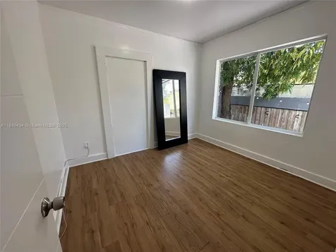 267 NW 33rd Street Miami FL 33127