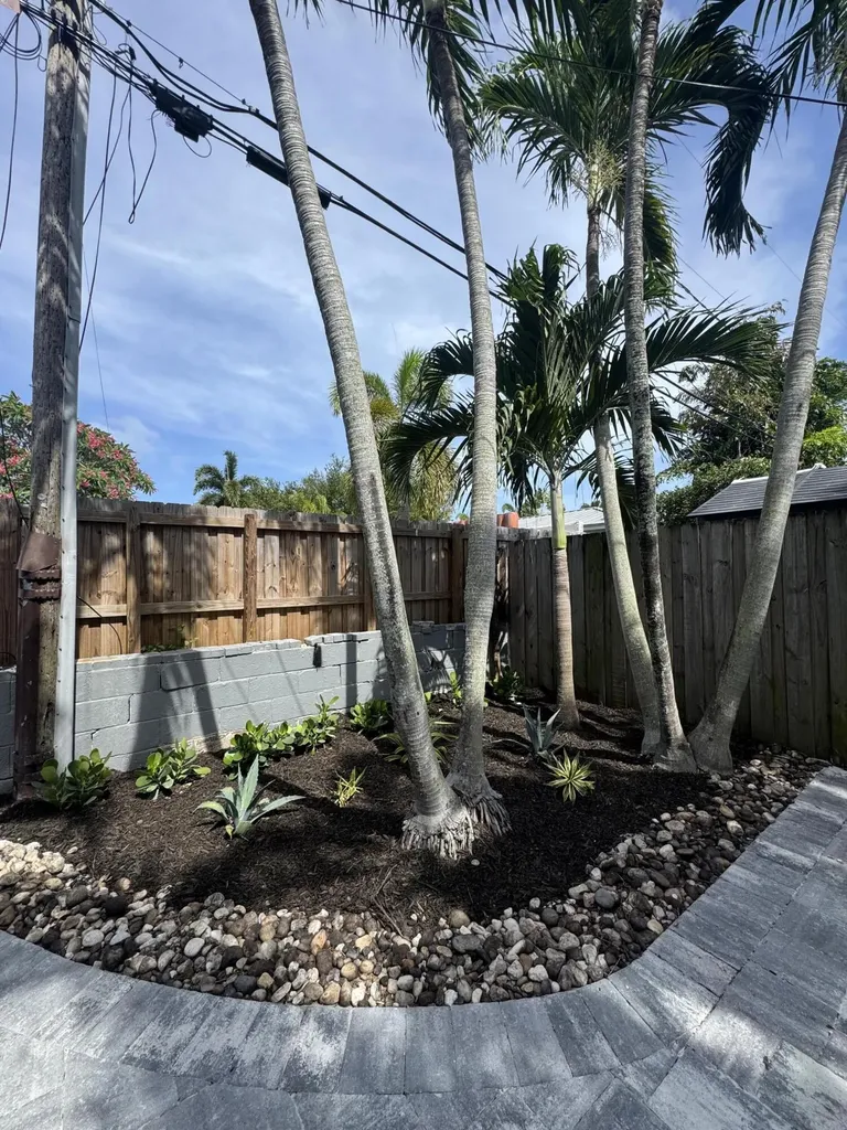 1610 NE 7th Street Fort Lauderdale FL 33304