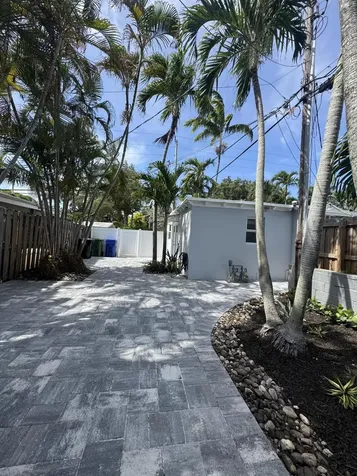 1610 NE 7th Street Fort Lauderdale FL 33304