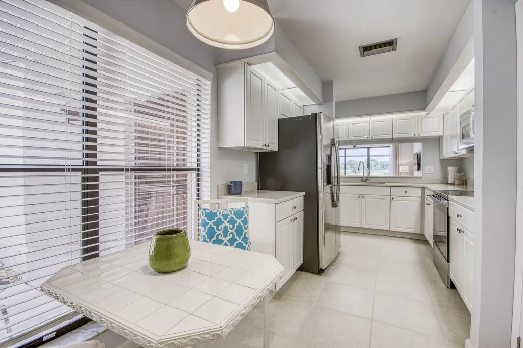495 Prestwick Circle Palm Beach Gardens FL 33418