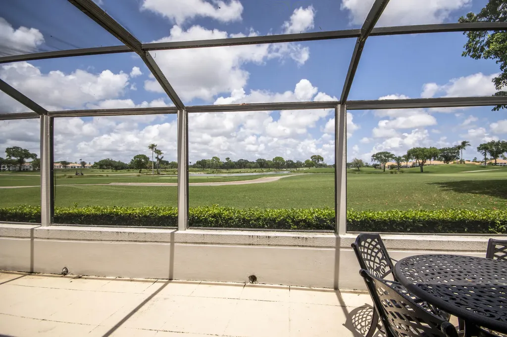 495 Prestwick Circle Palm Beach Gardens FL 33418