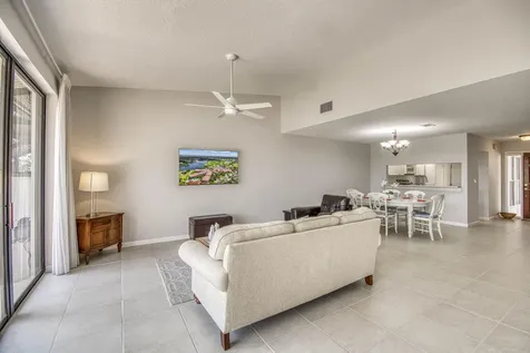 495 Prestwick Circle Palm Beach Gardens FL 33418