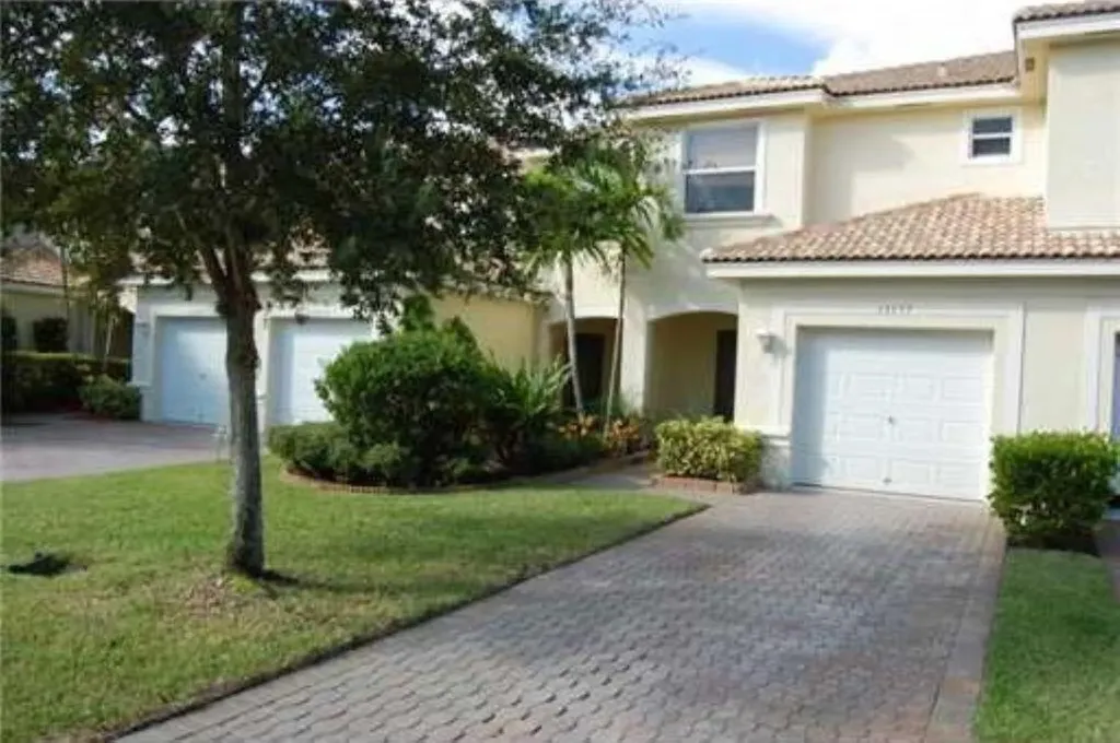 13377 Georgian Court Wellington FL 33414