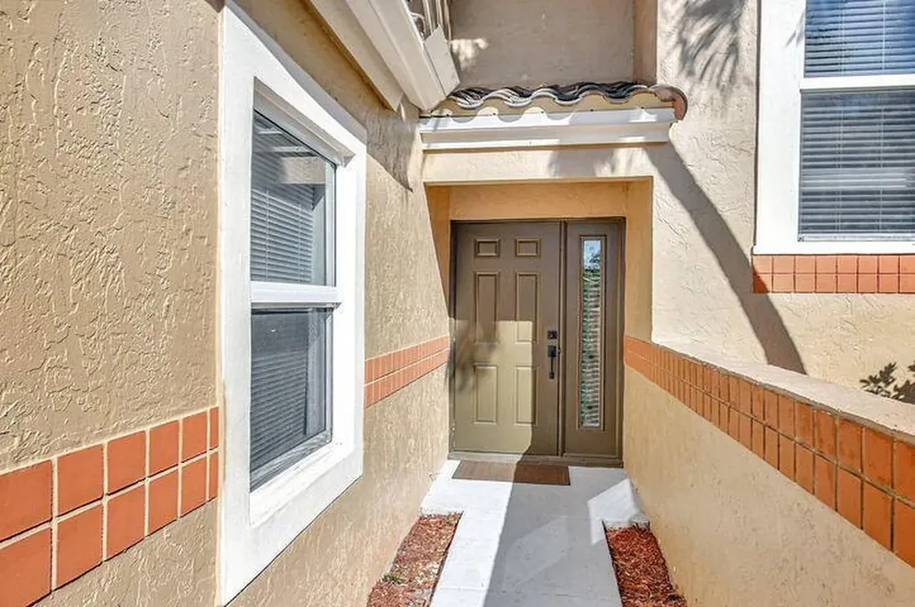 10104 Country Brook Road Boca Raton FL 33428