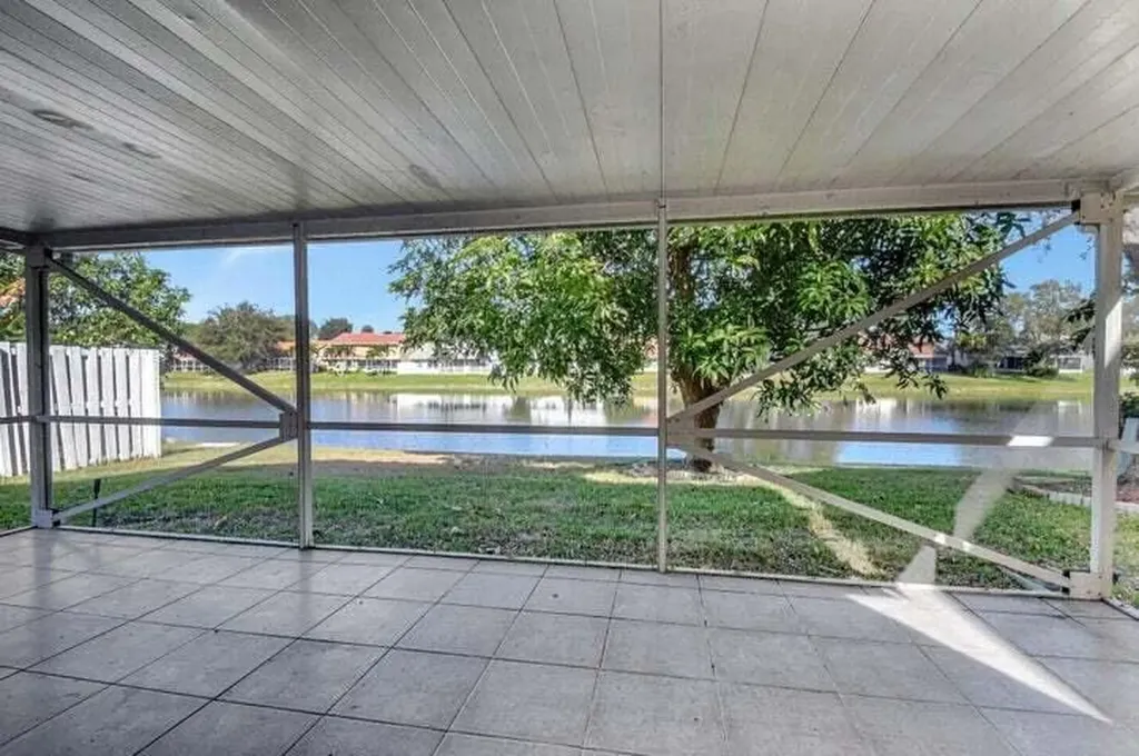 10104 Country Brook Road Boca Raton FL 33428