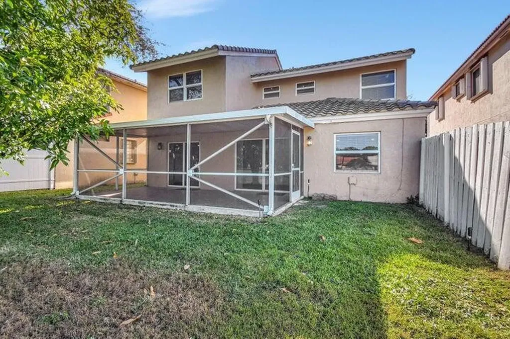 10104 Country Brook Road Boca Raton FL 33428