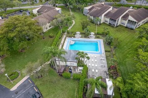 8751 Holly Court Tamarac FL 33321