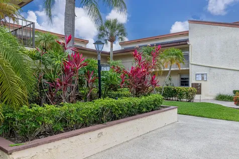 8751 Holly Court Tamarac FL 33321