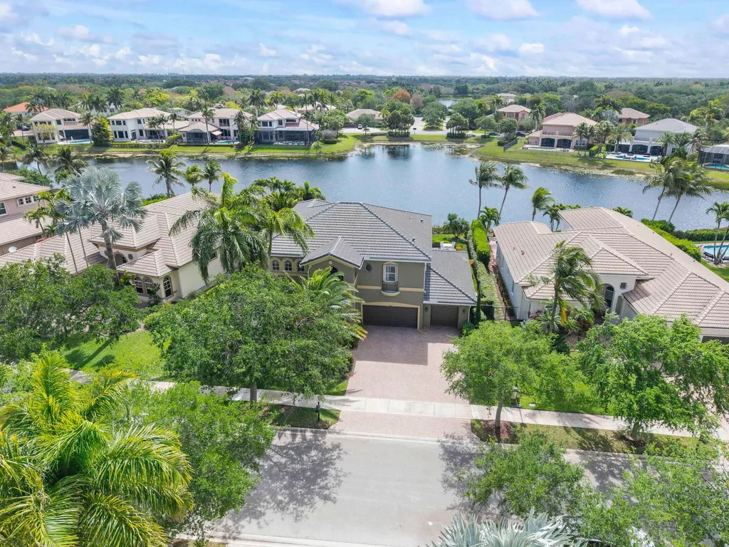 7508 NW 117th Lane Parkland FL 33076