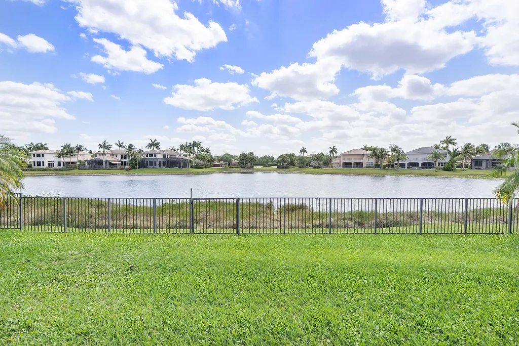 7508 NW 117th Lane Parkland FL 33076