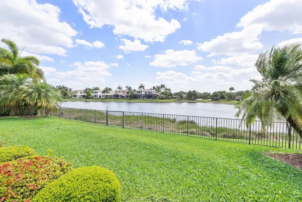 7508 NW 117th Lane Parkland FL 33076