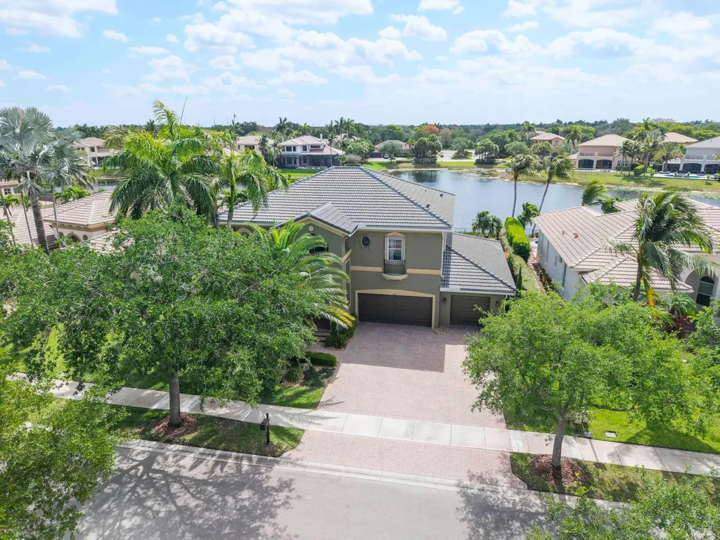 7508 NW 117th Lane Parkland FL 33076