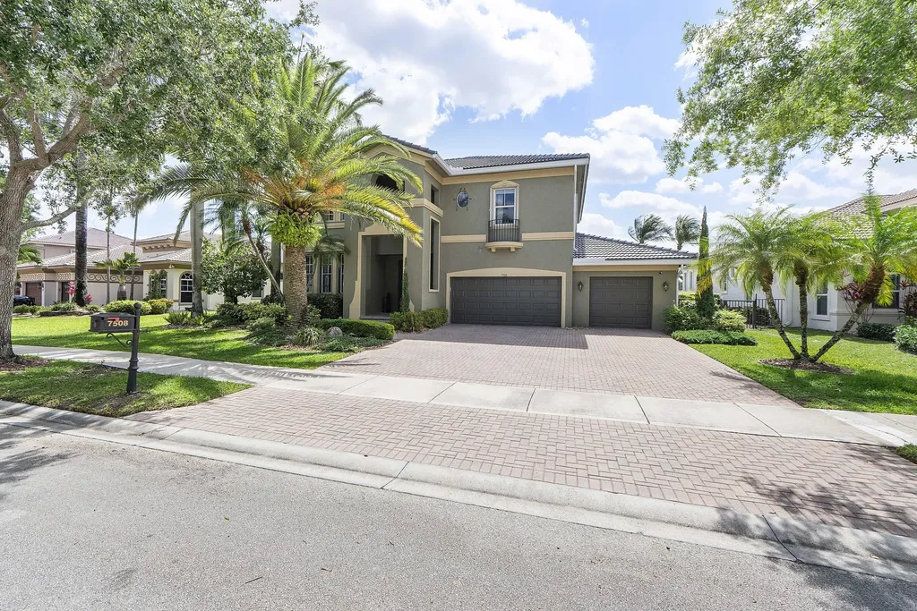 7508 NW 117th Lane Parkland FL 33076