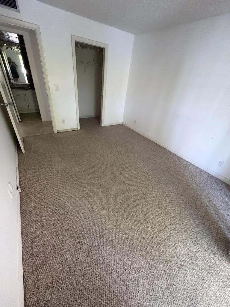 163 Somerset Crescent West Palm Beach FL 33417
