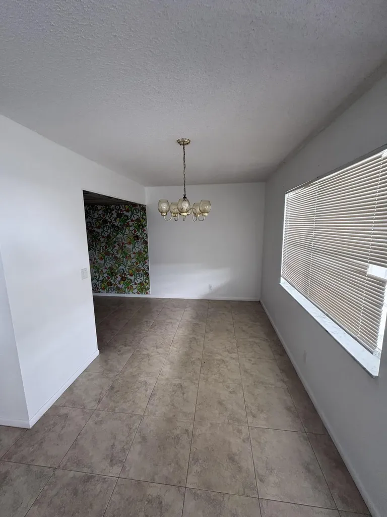 163 Somerset Crescent West Palm Beach FL 33417