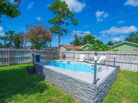 160 9th Court Vero Beach FL 32962