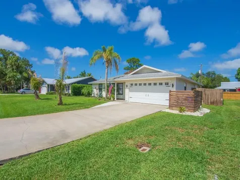 160 9th Court Vero Beach FL 32962