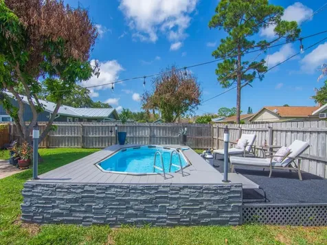 160 9th Court Vero Beach FL 32962