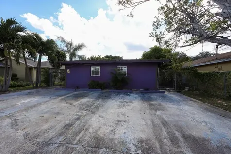 1132 NW 5th Court Fort Lauderdale FL 33311