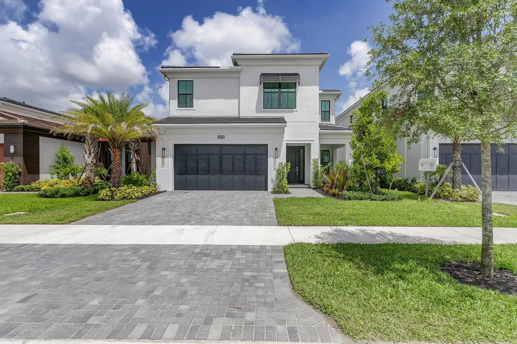 13559 Artisan Circle Palm Beach Gardens FL 33418