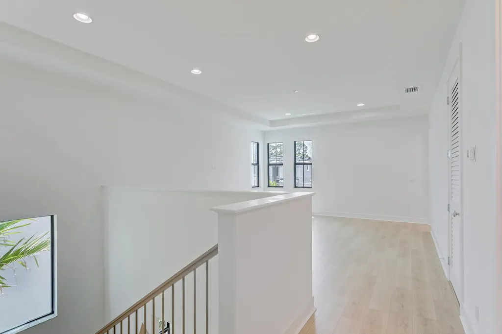 13559 Artisan Circle Palm Beach Gardens FL 33418