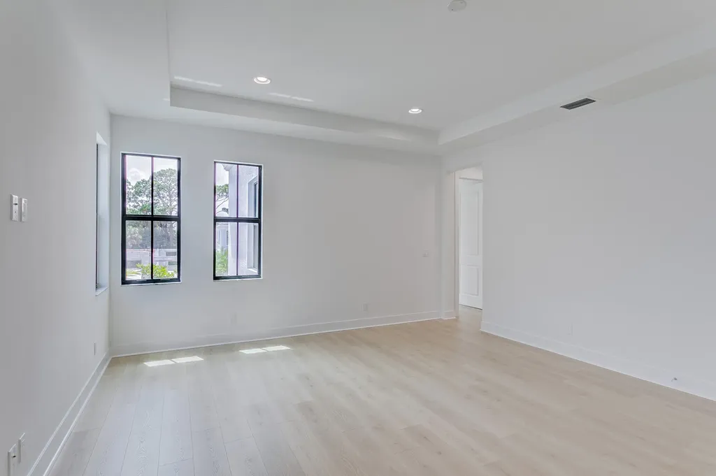 13559 Artisan Circle Palm Beach Gardens FL 33418