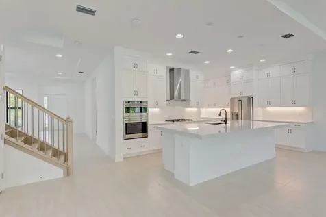 13559 Artisan Circle Palm Beach Gardens FL 33418