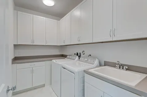 13559 Artisan Circle Palm Beach Gardens FL 33418