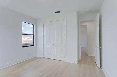 13559 Artisan Circle Palm Beach Gardens FL 33418