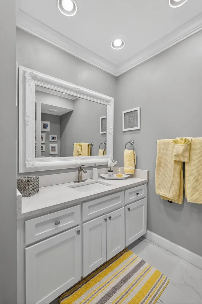 605 Brackenwood Cove Palm Beach Gardens FL 33418